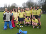 A large dinner dinner between members of the hockey group